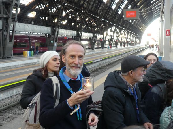 Luce della Pace da Betlemme - Milano (16/12/2023)